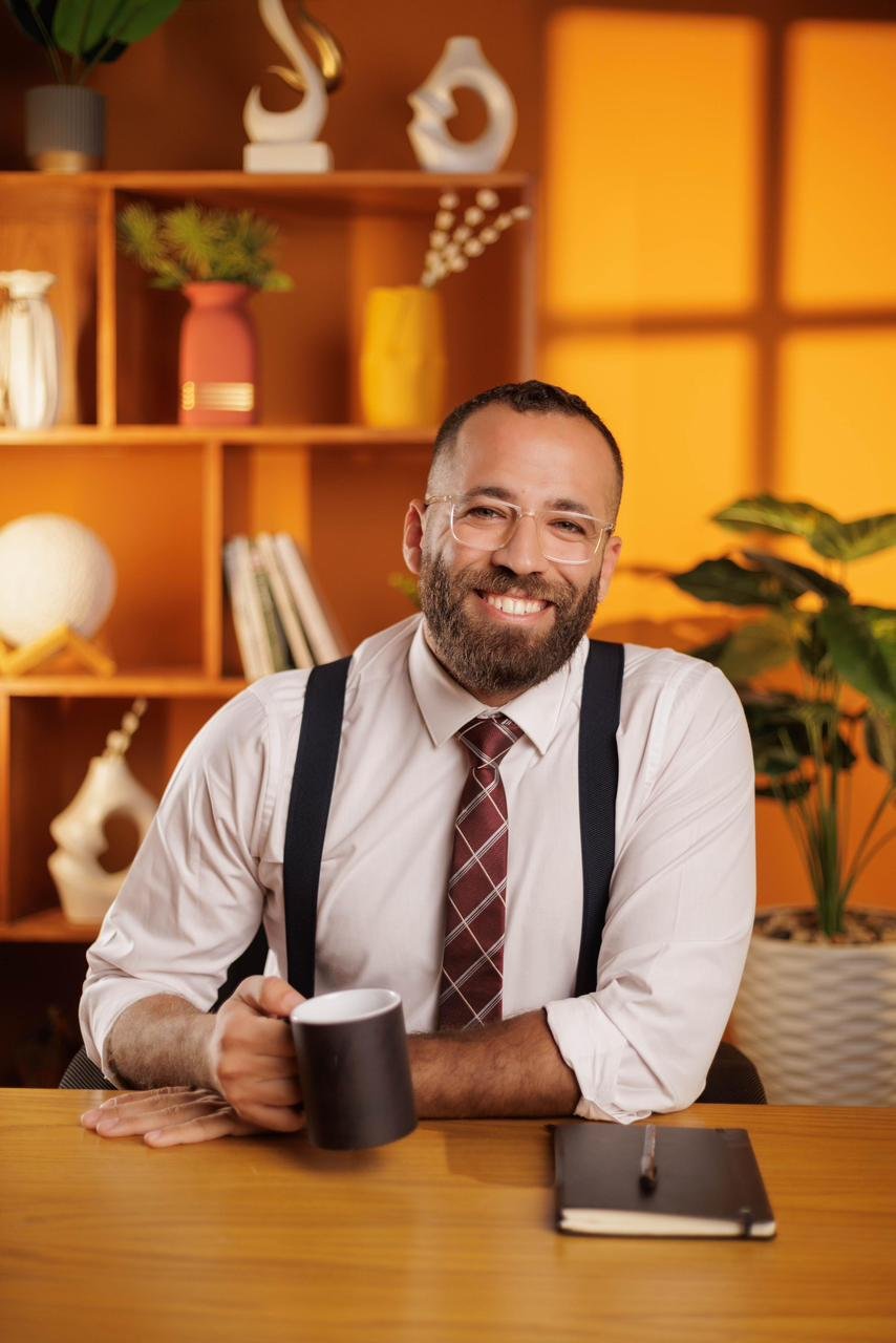 استاذ دكتور محمد عماد  